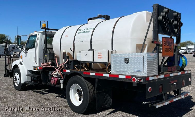image for item LV9109 2003 Sterling Acterra  sprayer truck