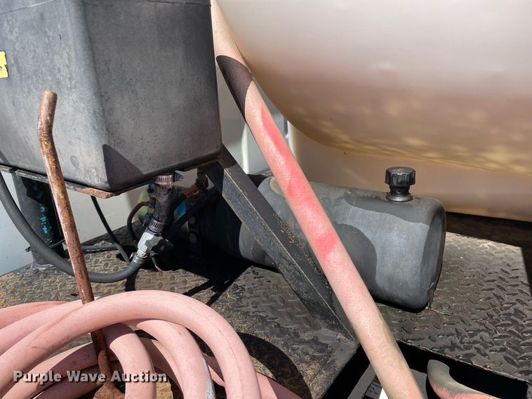 image for item LV9109 2003 Sterling Acterra  sprayer truck