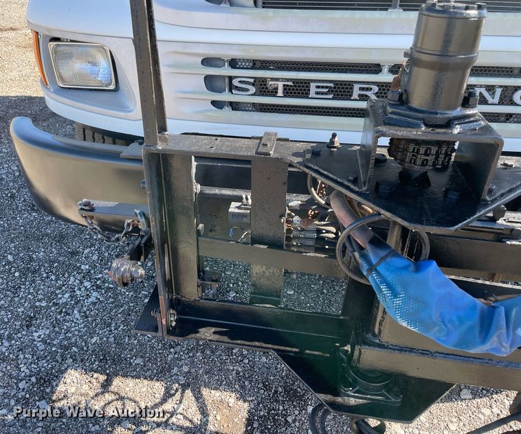 image for item LV9109 2003 Sterling Acterra  sprayer truck