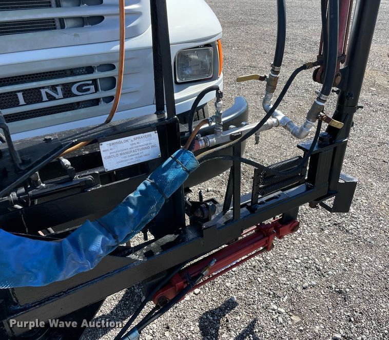 image for item LV9109 2003 Sterling Acterra  sprayer truck