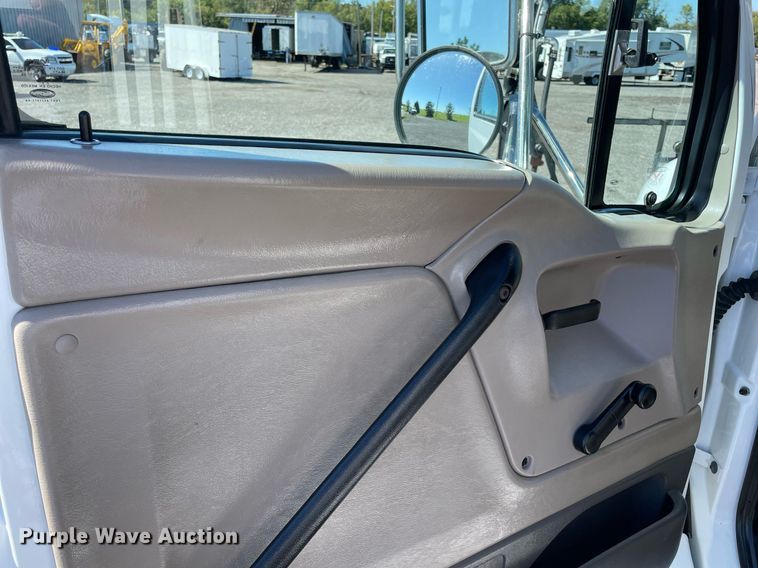 image for item LV9109 2003 Sterling Acterra  sprayer truck