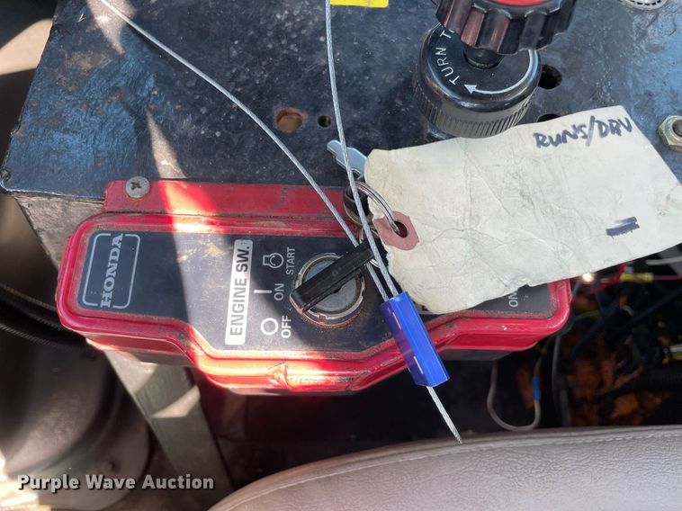 image for item LV9109 2003 Sterling Acterra  sprayer truck