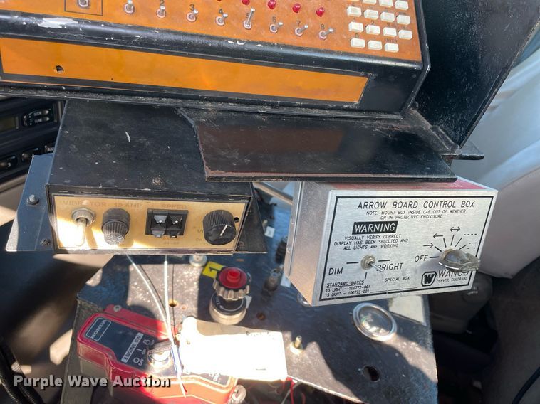 image for item LV9109 2003 Sterling Acterra  sprayer truck