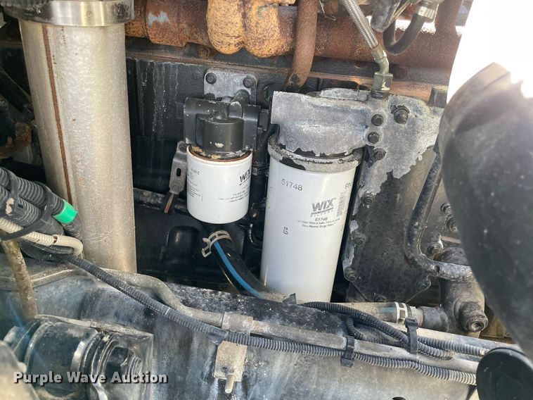 image for item LV9109 2003 Sterling Acterra  sprayer truck