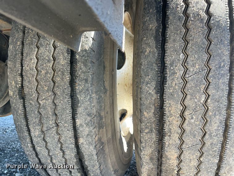 image for item LV9109 2003 Sterling Acterra  sprayer truck