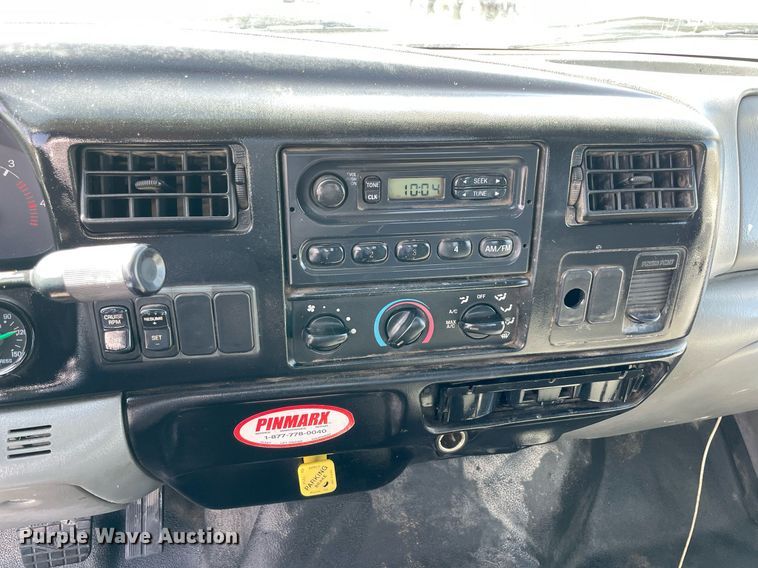 image for item LV9117 2007 Ford F650  flatbed truck