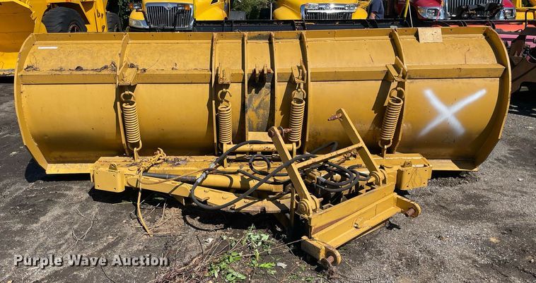 image for item LV9885 Snow plow