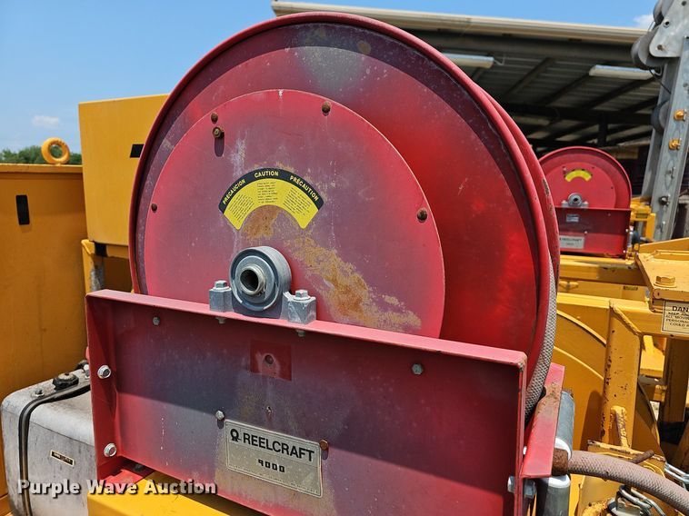 image for item LW9665 2001 TSE International UP70B  cable puller