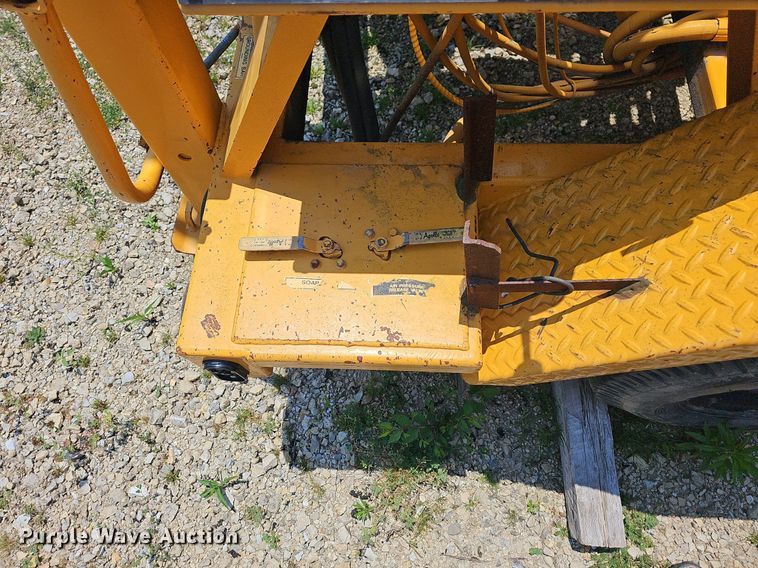 image for item LW9665 2001 TSE International UP70B  cable puller