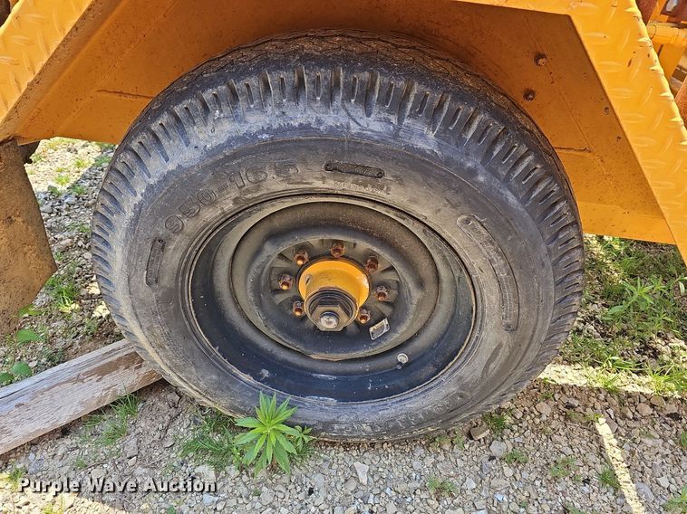 image for item LW9665 2001 TSE International UP70B  cable puller