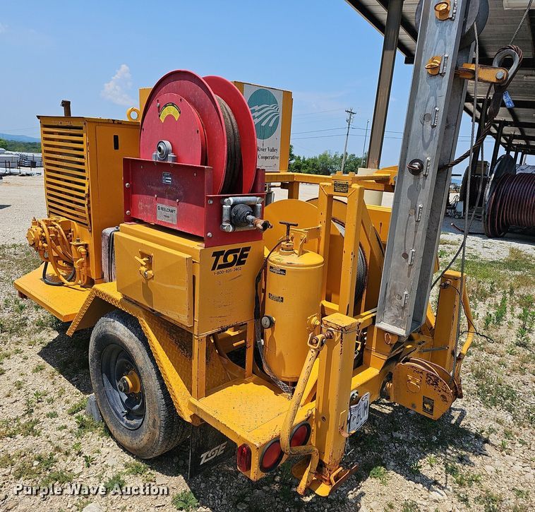 image for item LW9666 2003 TSE International UP70B  cable puller