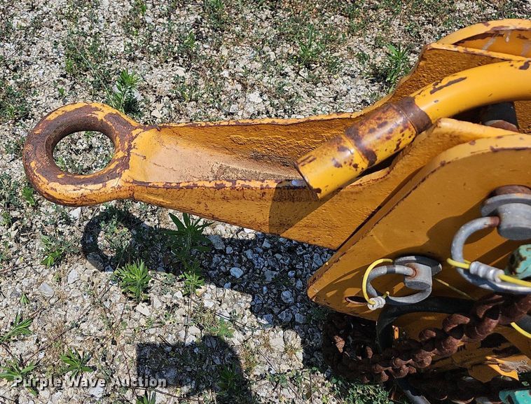 image for item LW9666 2003 TSE International UP70B  cable puller