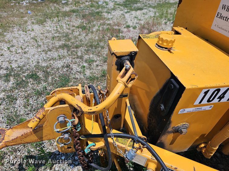 image for item LW9666 2003 TSE International UP70B  cable puller