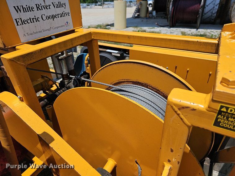 image for item LW9666 2003 TSE International UP70B  cable puller