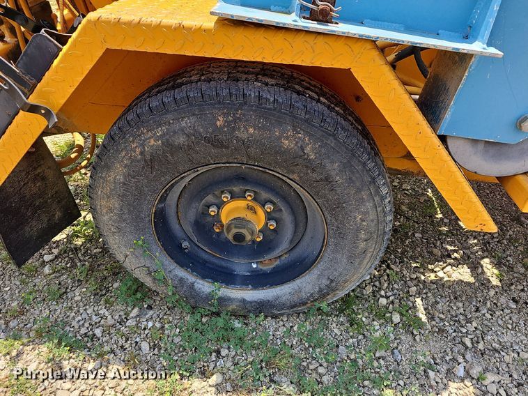 image for item LW9666 2003 TSE International UP70B  cable puller