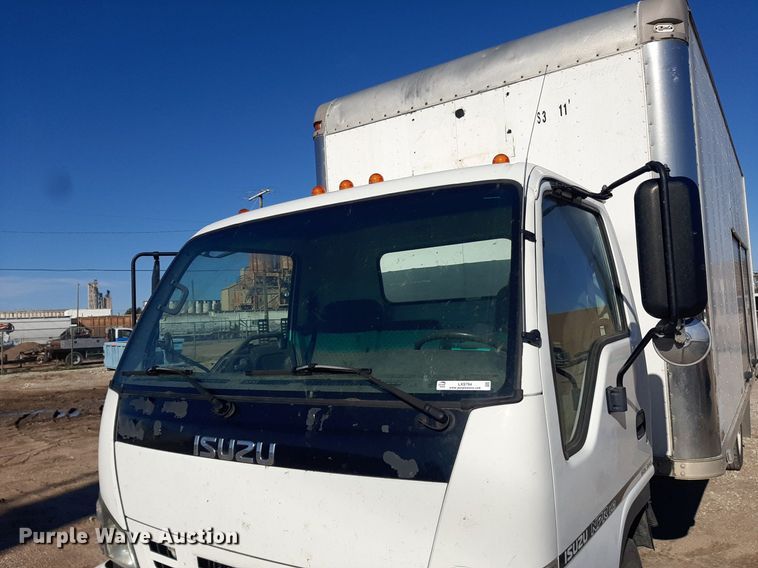 image for item LX9794 2006 Isuzu NPR  box truck