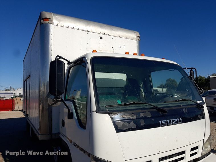 image for item LX9794 2006 Isuzu NPR  box truck