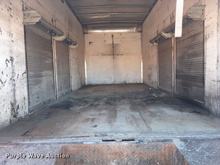 image for item LX9794 2006 Isuzu NPR  box truck