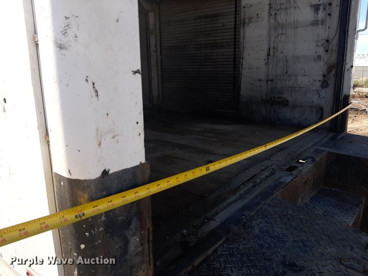 image for item LX9794 2006 Isuzu NPR  box truck