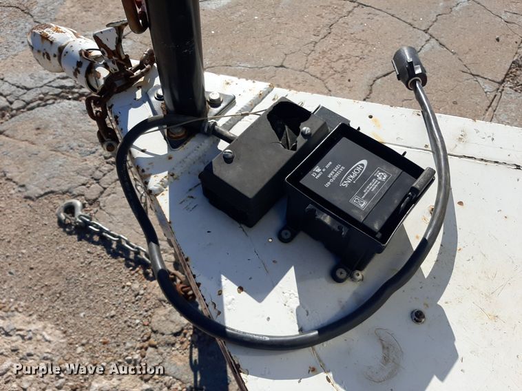 image for item LX9795 2012 W-W  enclosed cargo trailer