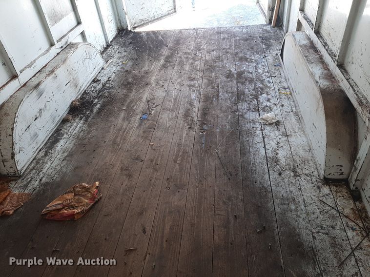 image for item LX9795 2012 W-W  enclosed cargo trailer