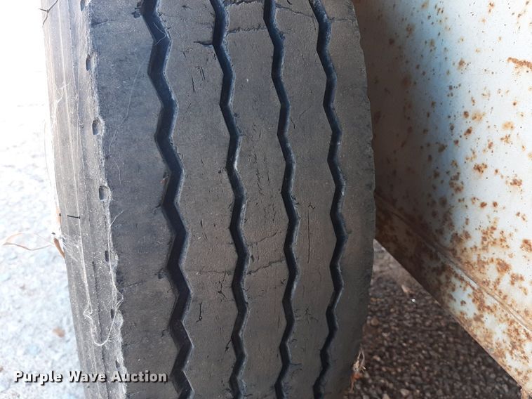 image for item LX9795 2012 W-W  enclosed cargo trailer