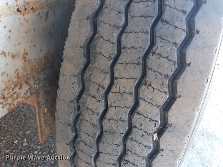 image for item LX9795 2012 W-W  enclosed cargo trailer