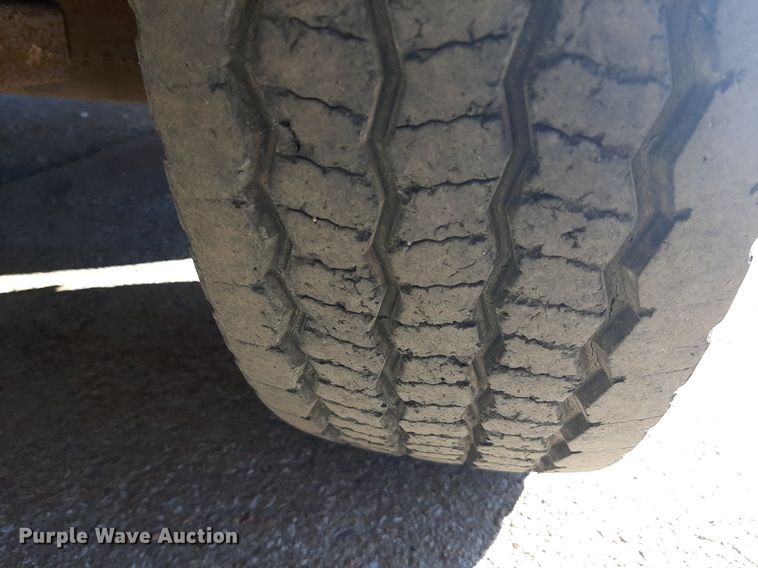 image for item LX9795 2012 W-W  enclosed cargo trailer