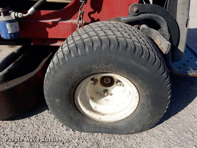 image for item LX9798 Exmark VT20KAS484  ZTR lawn mower