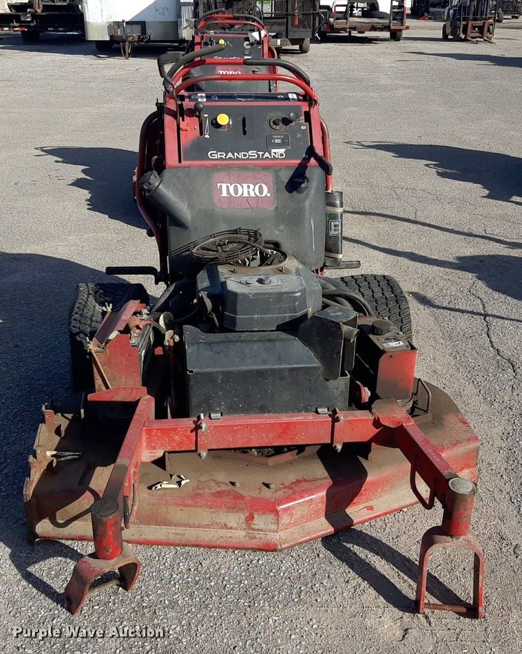 image for item LX9799 2009 Toro GrandStand 74558  ZTR lawn mower