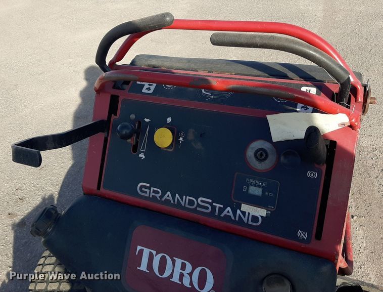 image for item LX9800 2009 Toro GrandStand 74558  ZTR lawn mower