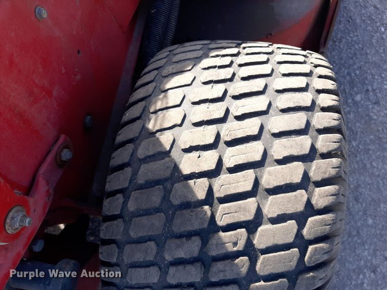 image for item LX9800 2009 Toro GrandStand 74558  ZTR lawn mower