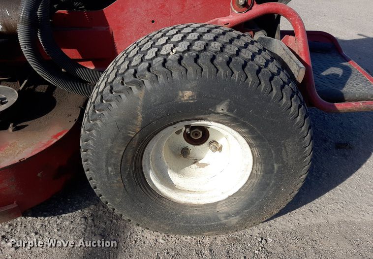 image for item LX9800 2009 Toro GrandStand 74558  ZTR lawn mower