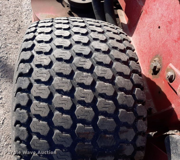 image for item LX9800 2009 Toro GrandStand 74558  ZTR lawn mower