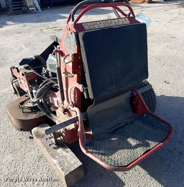 image for item LX9801 2011 Toro Grandstand 74538  ZTR lawn mower
