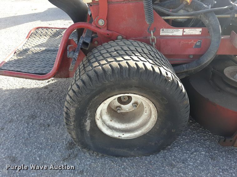 image for item LX9801 2011 Toro Grandstand 74538  ZTR lawn mower