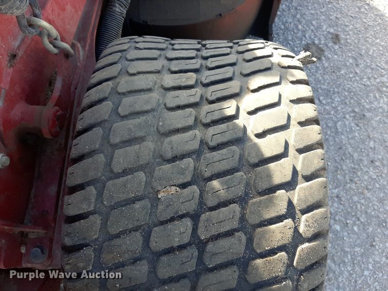 image for item LX9801 2011 Toro Grandstand 74538  ZTR lawn mower