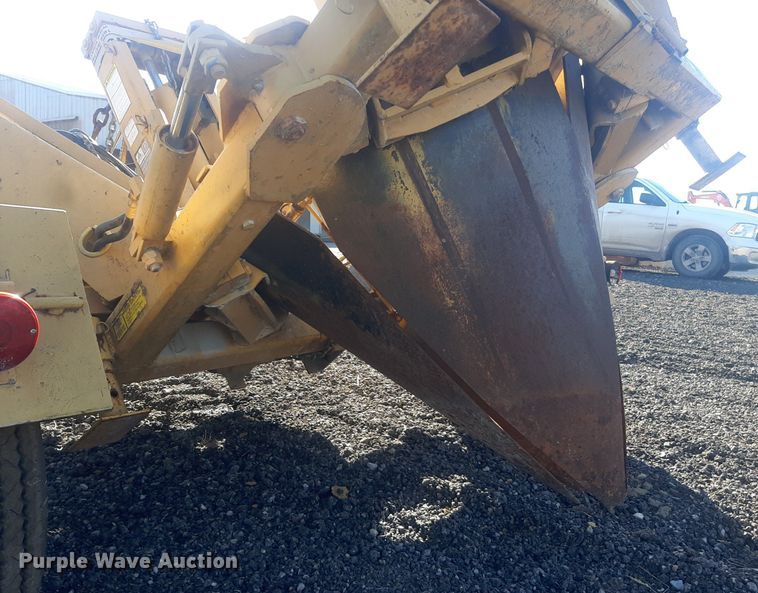 image for item LX9808 1992 Vermeer TS30  tree spade