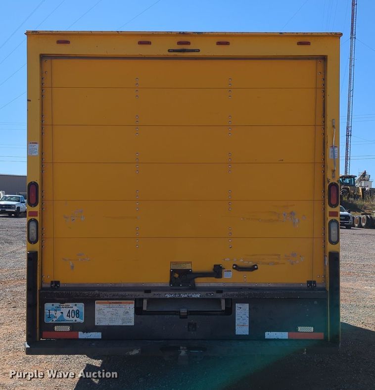 image for item LY9441 2012 Ford E350 Super Duty  box truck