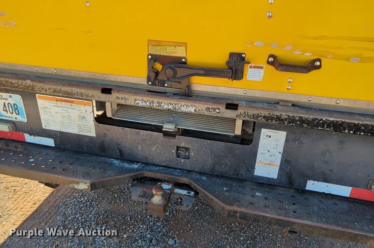 image for item LY9441 2012 Ford E350 Super Duty  box truck