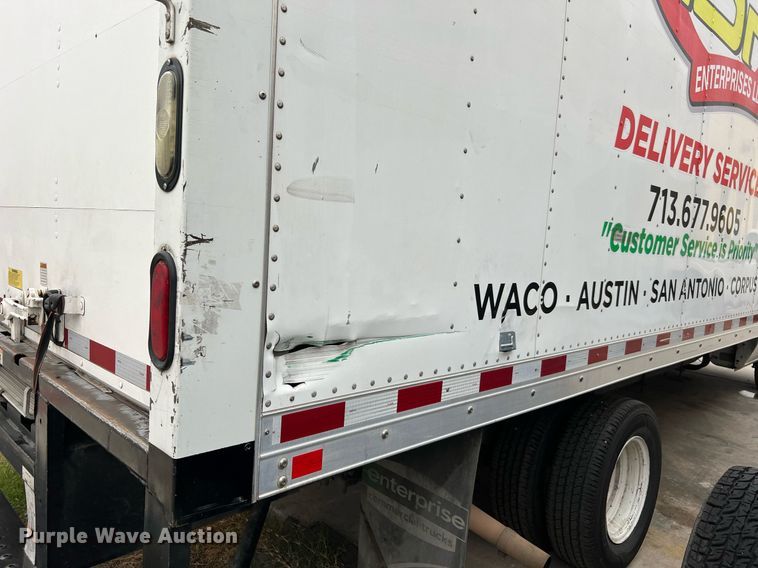 image for item MH9943 2016 Ford E350 Super Duty  box van