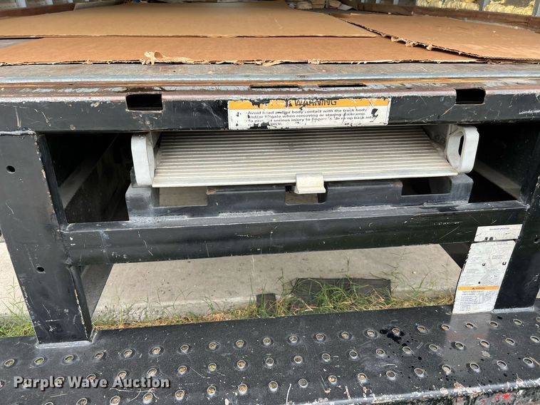 image for item MH9943 2016 Ford E350 Super Duty  box van