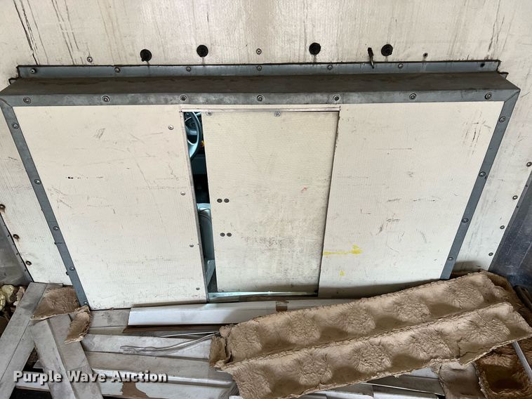 image for item MH9943 2016 Ford E350 Super Duty  box van