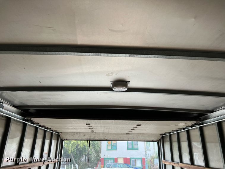 image for item MH9943 2016 Ford E350 Super Duty  box van