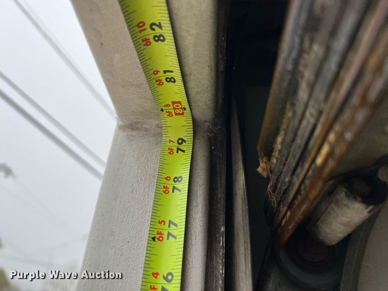 image for item MH9943 2016 Ford E350 Super Duty  box van