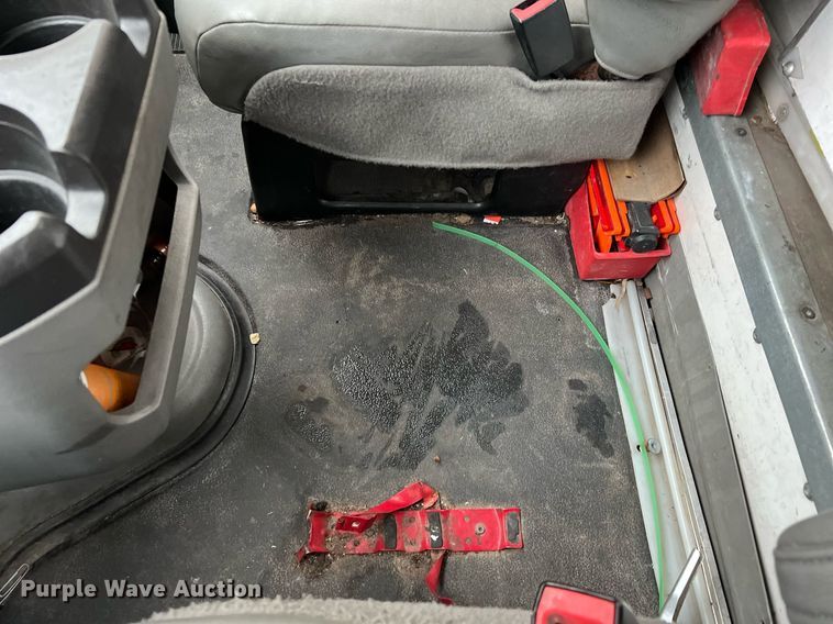 image for item MH9943 2016 Ford E350 Super Duty  box van