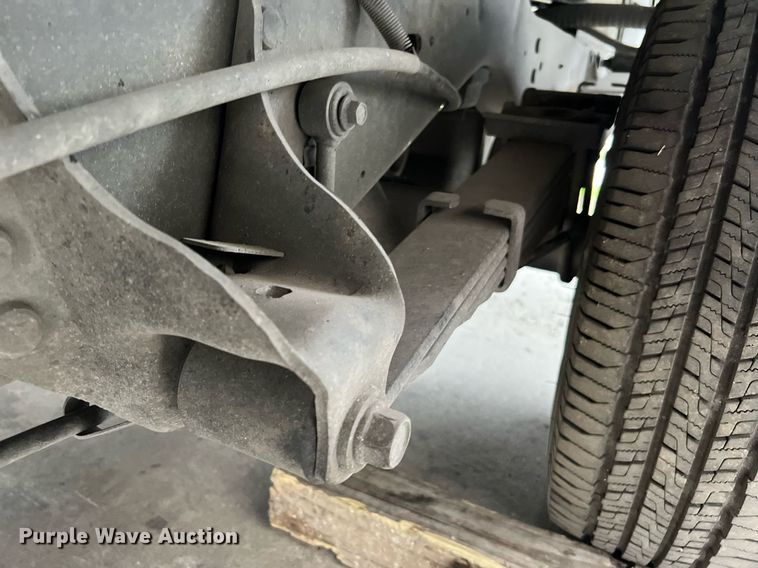 image for item MH9943 2016 Ford E350 Super Duty  box van