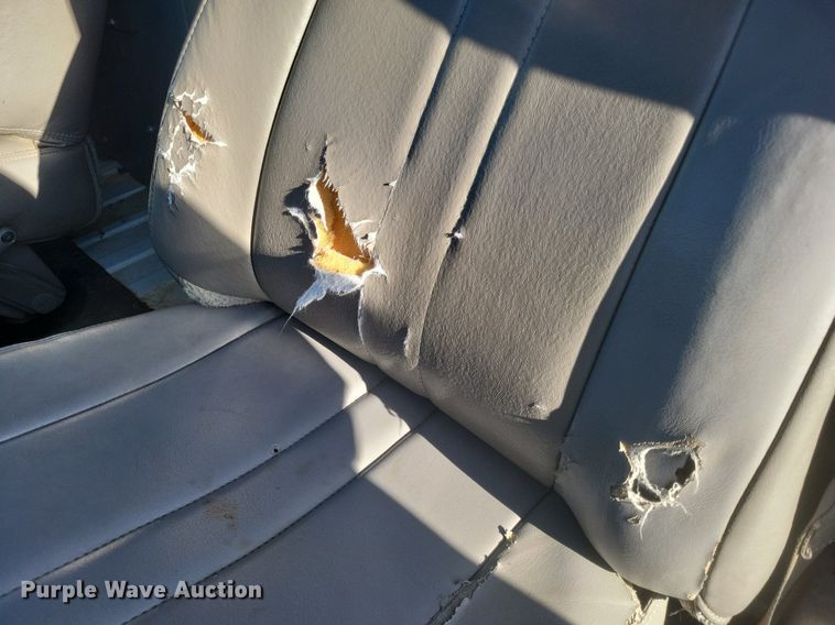 image for item MI9807 2002 Chevrolet Astro  van