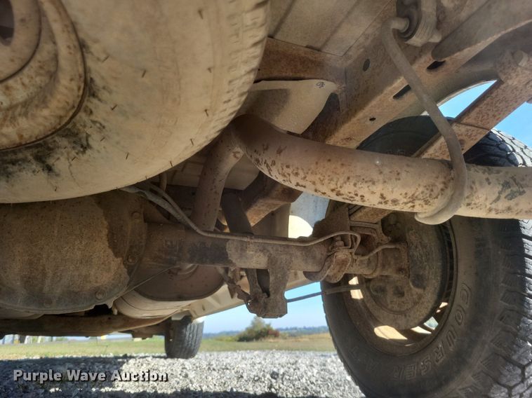 image for item MI9807 2002 Chevrolet Astro  van