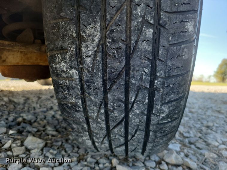 image for item MI9807 2002 Chevrolet Astro  van